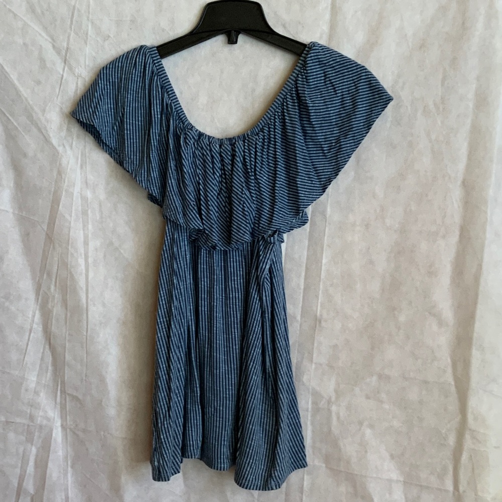 Max Jeans Navy and White Striped ruffle sleeved Top